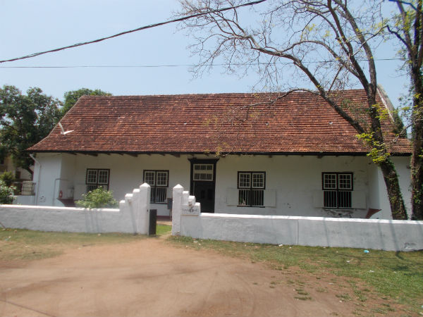 6.ഡേവിഡ് ഹാള്