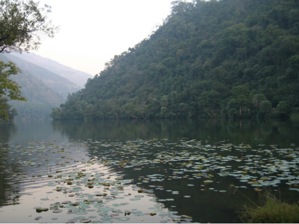 രേണുക തടാകം