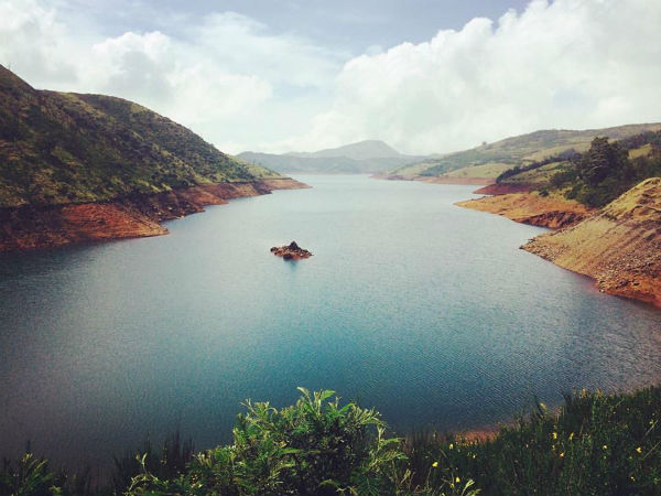 നിഗൂഢതകള് നിറഞ്ഞ അവലാഞ്ചെ തടാകം നിഗൂഢതകള് നിറഞ്ഞ അവലാഞ്ചെ തടാകം