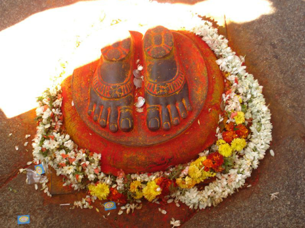 നീലാദേവിക്കുള്ള സമര്പ്പണം