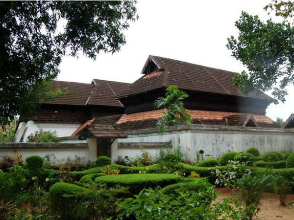 പത്മനാഭപുരം കൊട്ടാരത്തിന്റെ ചെറുപതിപ്പ്