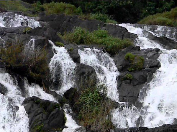 ദുഷ്കരം ഈ യാത്ര