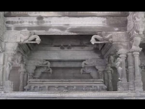 മണ്ഡപത്തിനുള്ളിലെ മണ്ഡപം