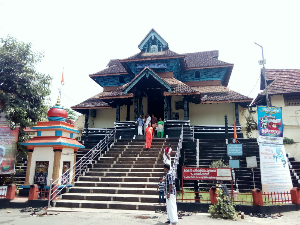 ആറന്മുള പാര്ഥസാരഥി ക്ഷേത്രം