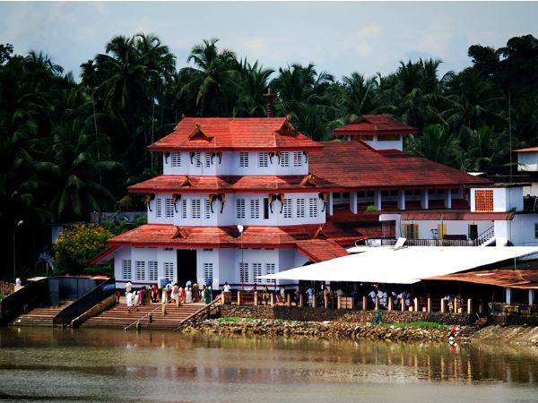പറശ്ശിനിക്കടവ് ക്ഷേത്രം