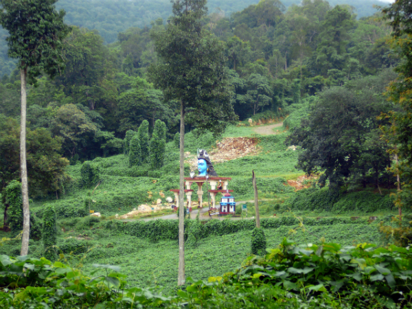 നിലക്കല് മഹാദേവ ക്ഷേത്രം