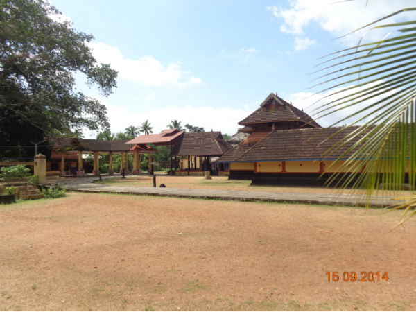 ഭൂതത്താന്മാര് കെട്ടിയ മതില്ക്കെട്ട്