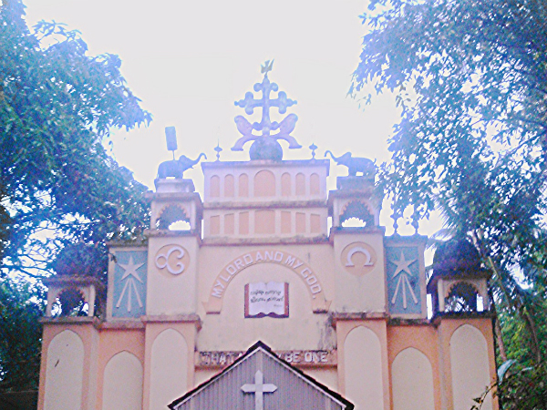 സെന്റ് തോമസ് എക്യുമെനിക്കല് പള്ളി, നിലയ്ക്കല്