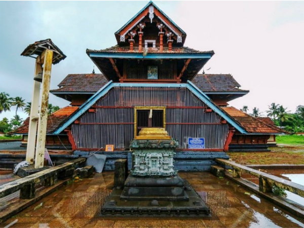 വാഴപ്പള്ളി മഹാദേവര് ക്ഷേത്രം