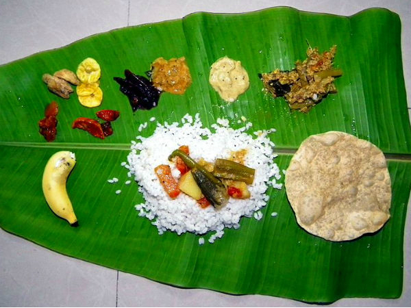 പാട്ടുംപാടി കഴിക്കാന് 63 വിഭവങ്ങള്