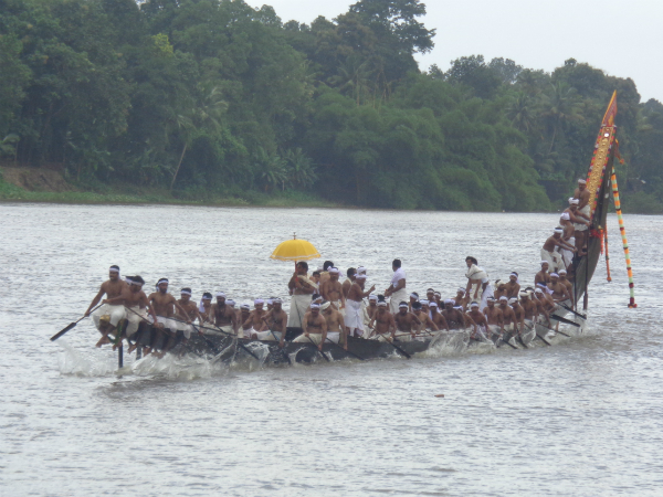 ആറന്മുള ഉത്രട്ടാതി വള്ളംകളി