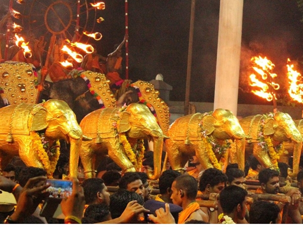 അഘോരി മൂര്ത്തി