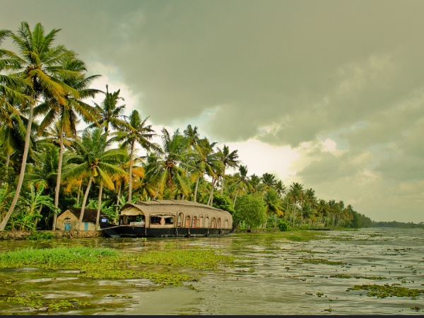 കുമരകം