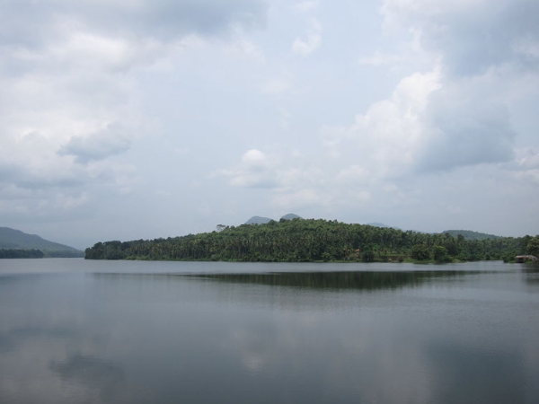 ഭൂതത്താന്കെട്ട്