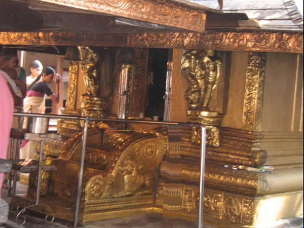 കേരളീയ രീതിയിലുള്ള നിര്മ്മാണം