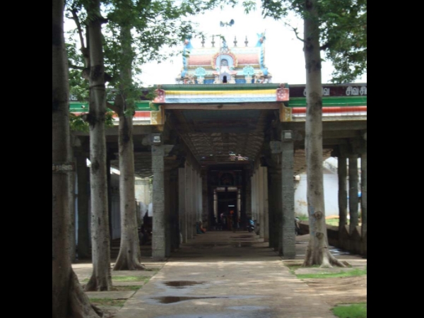 ചോളസാമ്രാജ്യ നിര്മ്മിതി