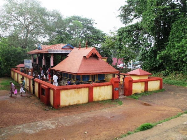 ചോറ്റാനിക്കര ദേവി ക്ഷേത്രം