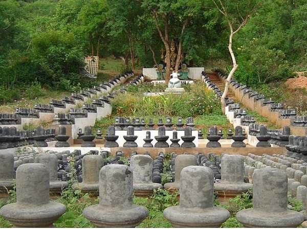 ആയിരം ലിംഗം ക്ഷേത്രം, തമിഴ്നാട്