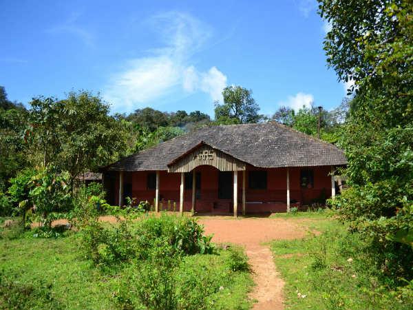 റെയില് ഫോറസ്റ്റ് റിസര്ച്ച് സ്റ്റേഷന്