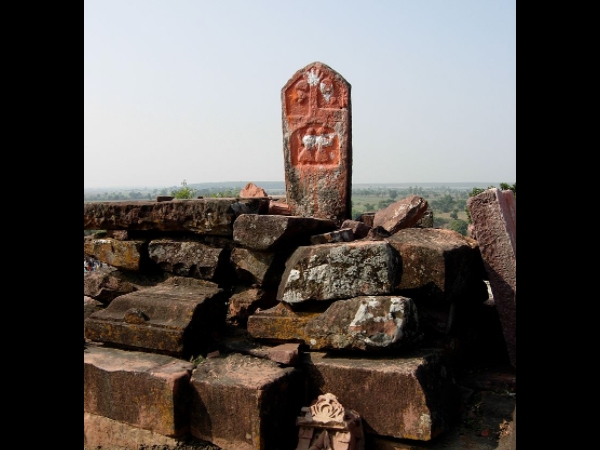 ഉത്തരമില്ലാത്ത ചോദ്യങ്ങള്