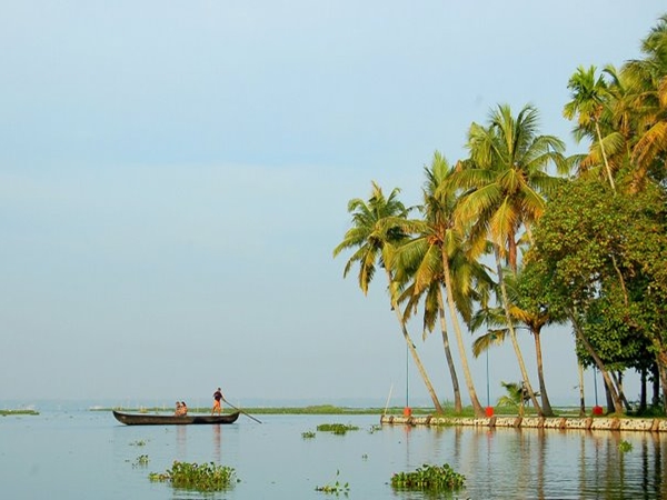 കുമരകം