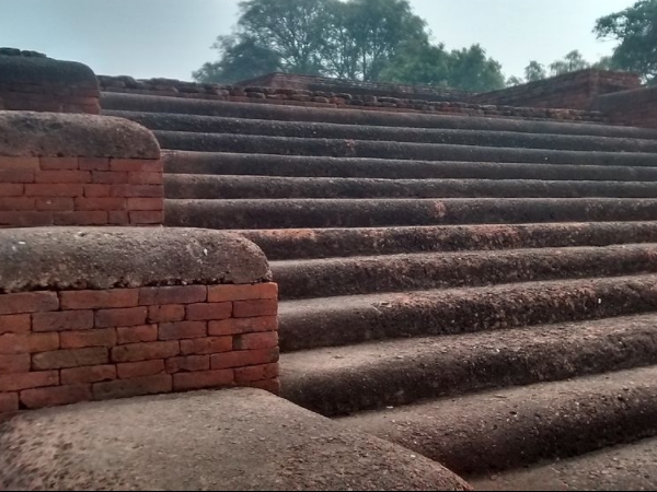 90 ശതമാനവും മണ്ണിനടിയില്