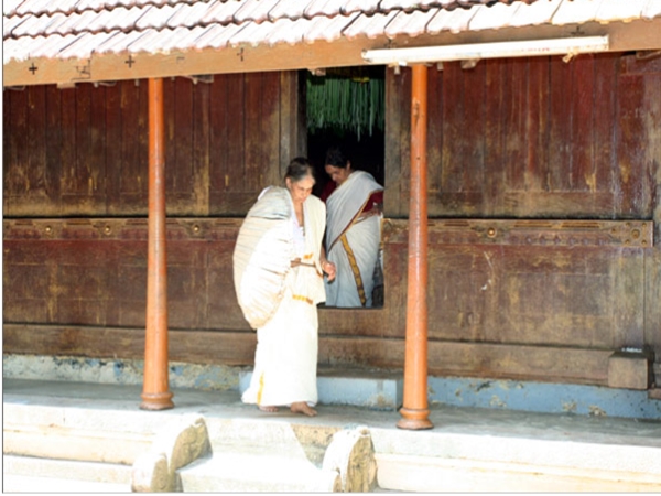 സ്ത്രീകള് മുഖ്യപൂജാരിണിയായ ക്ഷേത്രം