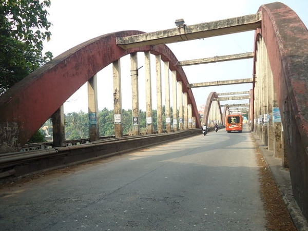 ആലുവ