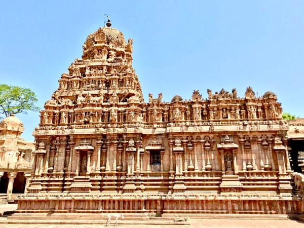 ലോകത്തിലെ ആദ്യത്തെ കരിങ്കല് ക്ഷേത്രം