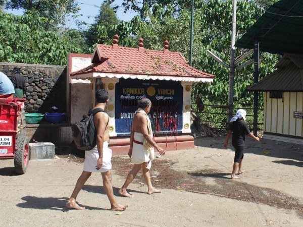 മാളികപ്പുറത്തമ്മ
