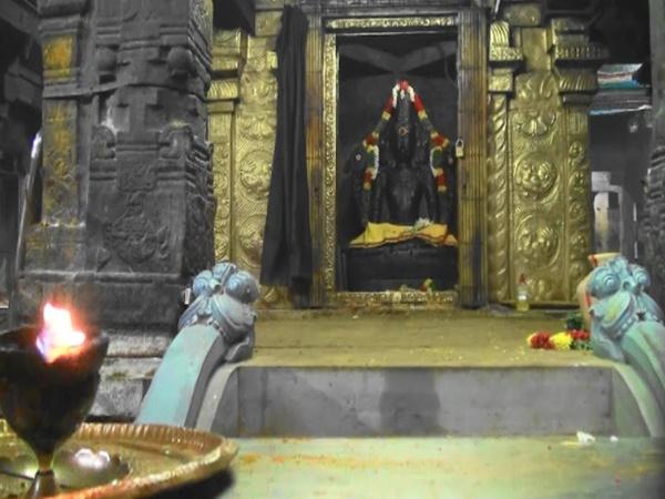 ഒറ്റയിടത്ത് ജ്യോതിര്ലിംഗങ്ങളെ ആരാധിക്കാം