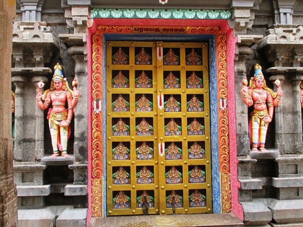 തെക്കോട്ട് ദര്ശനം