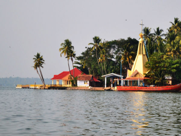 കൊല്ലത്തുകാണാന്