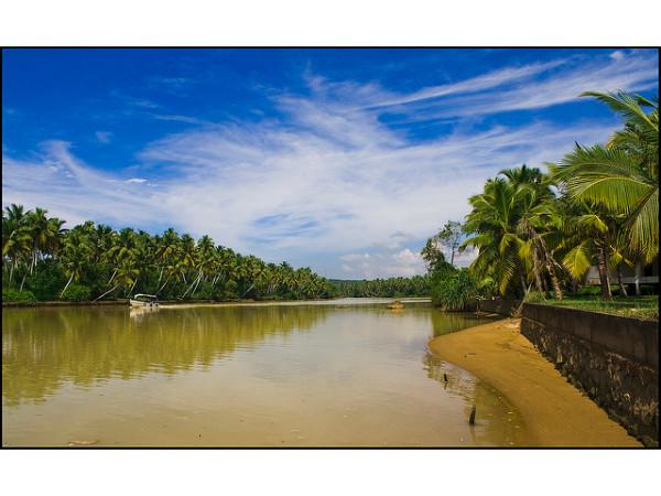 പൂവാര്