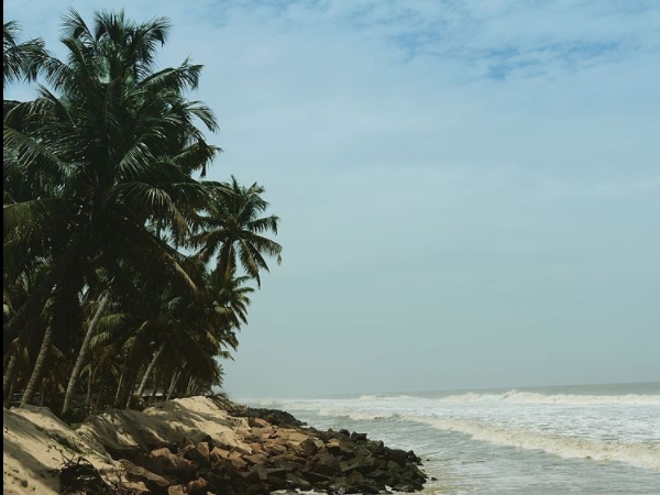 അന്ധകാരനാഴി ബീച്ച്