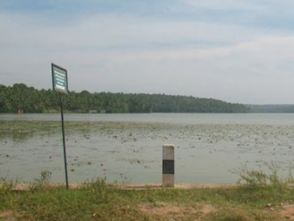 വെള്ളായണി ലേക്ക്