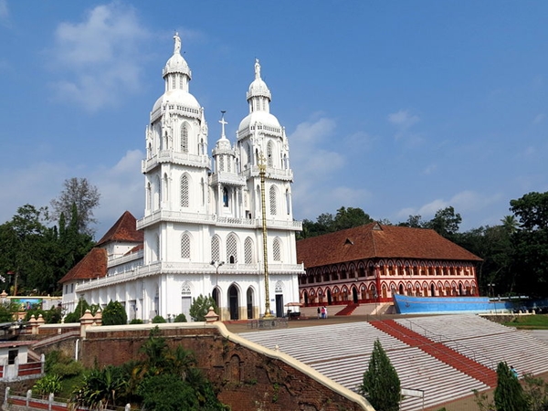 തീര്ഥാടന കേന്ദ്രം