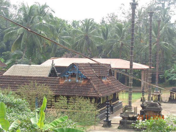 കരിക്കോട് സുബ്രമണ്യ - ധര്മ്മ ശാസ്ത ക്ഷേത്രം, മഞ്ചേരി