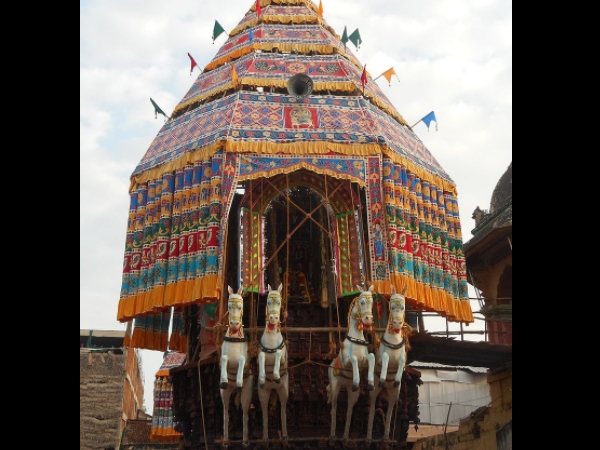 ഒന്പതാം നൂറ്റാണ്ടിലെ ക്ഷേത്രം