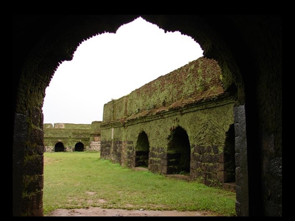 ടിപ്പു സുല്ത്താന്റെ നിര്മ്മാണം