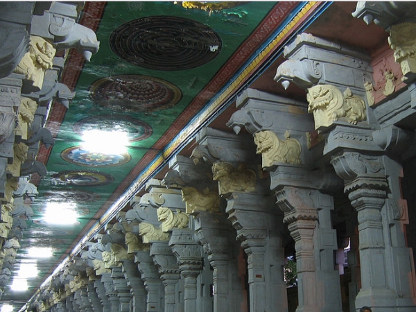 ആയിരം തൂണുള്ള മണ്ഡപം