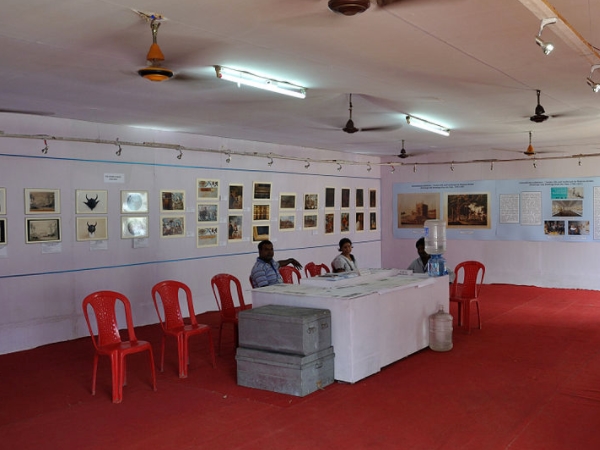 25 ഗാലറികള്