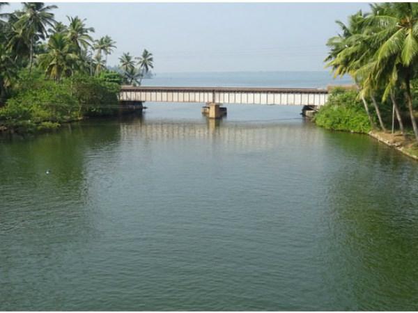മണ്റോ ഐലന്ഡ്
