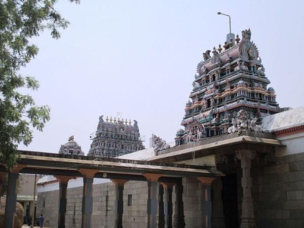 രഹസ്യങ്ങള് നിറഞ്ഞ ഭൂലോകനാഥ ക്ഷേത്രം