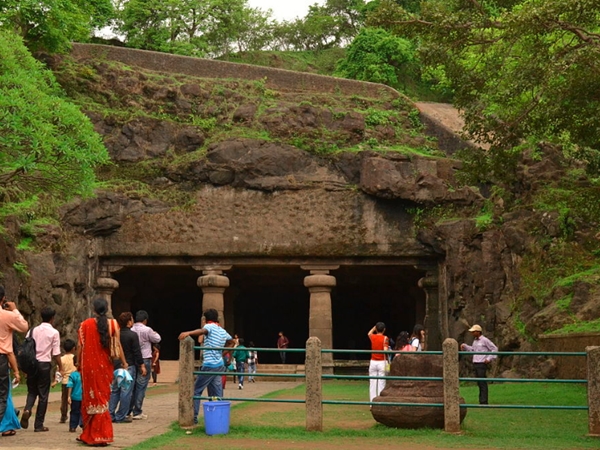 എലിഫെന്റാ കേവ്സ്