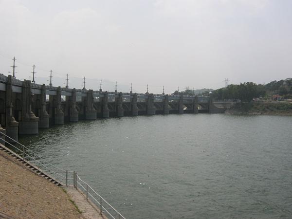 മേട്ടൂര്- തൊപ്പൂര്