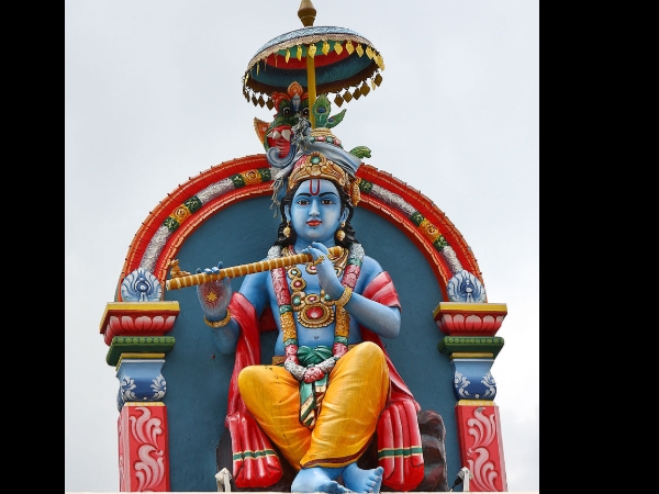 കൃഷ്ണന്റെ കാലടികള്