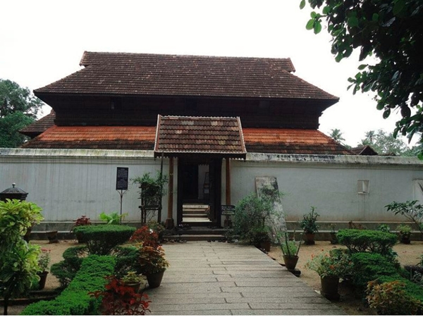 കൃഷ്ണപുരം കൊട്ടാരം