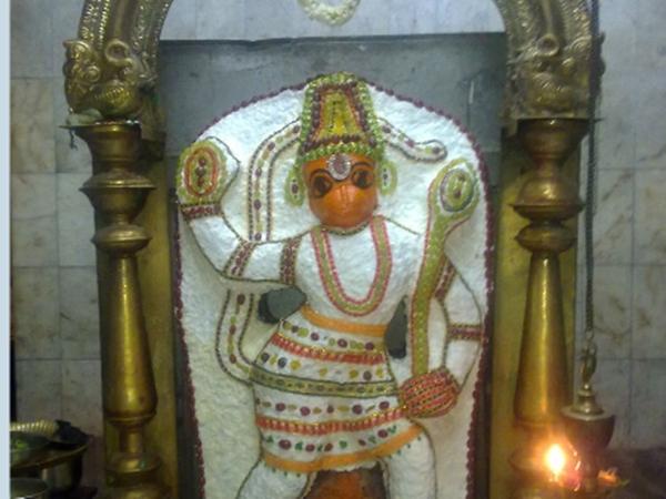 നീതി പറയും ആജ്ഞനേയര്