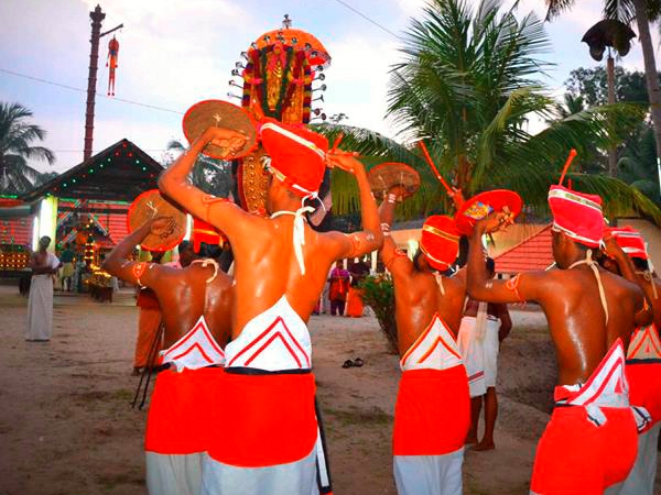 താലപ്പൊലി വഴിപാട്
